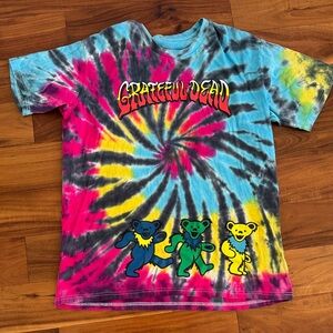 Grateful Dead 🌀 Tie-Dye 🐻 Shirt!